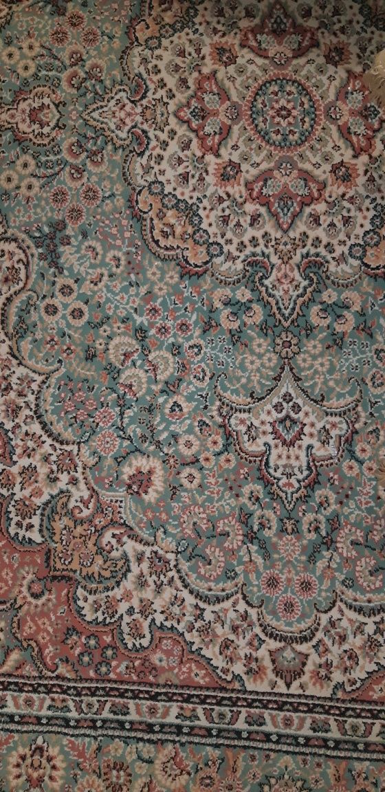 Продам шерстяной ковер Бельгия р.190/390