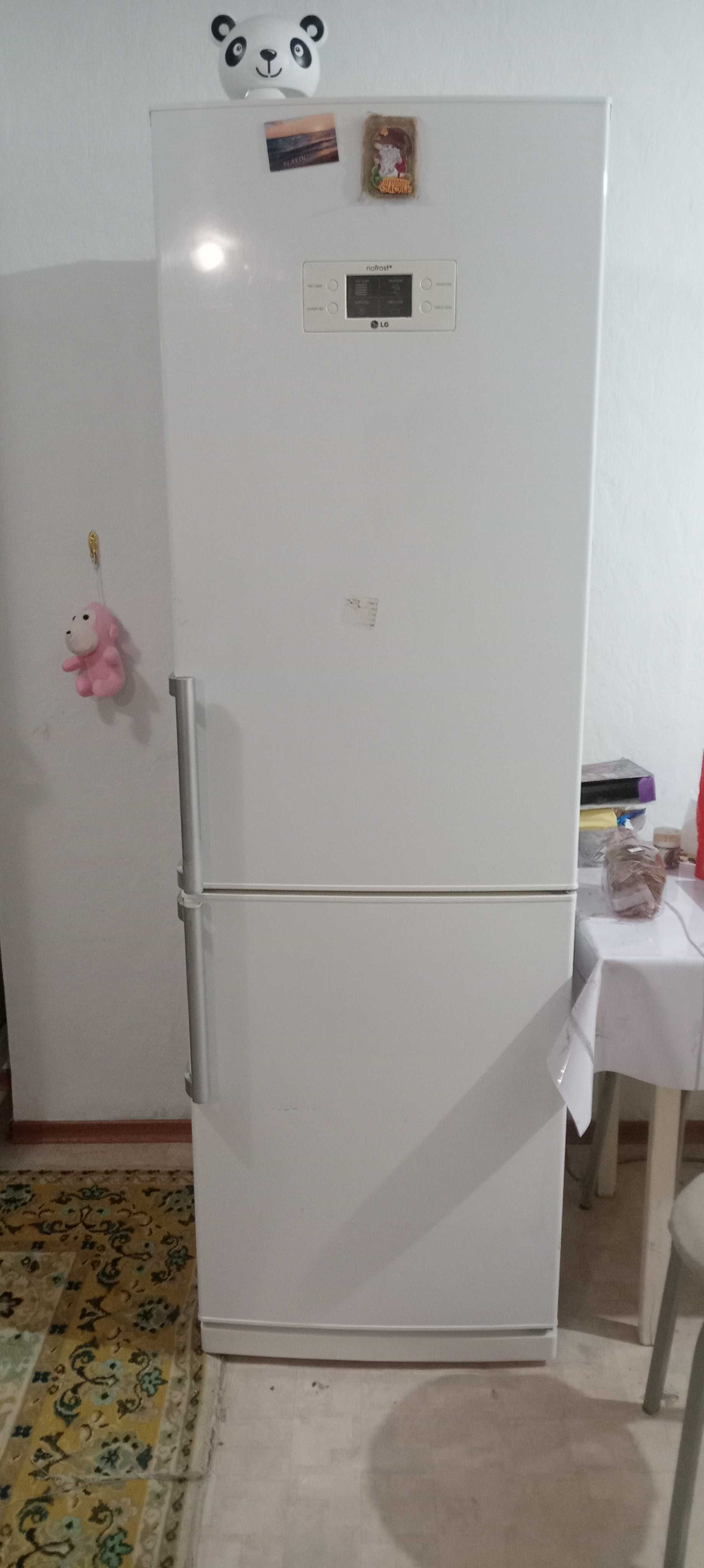 Холодильник LG продам