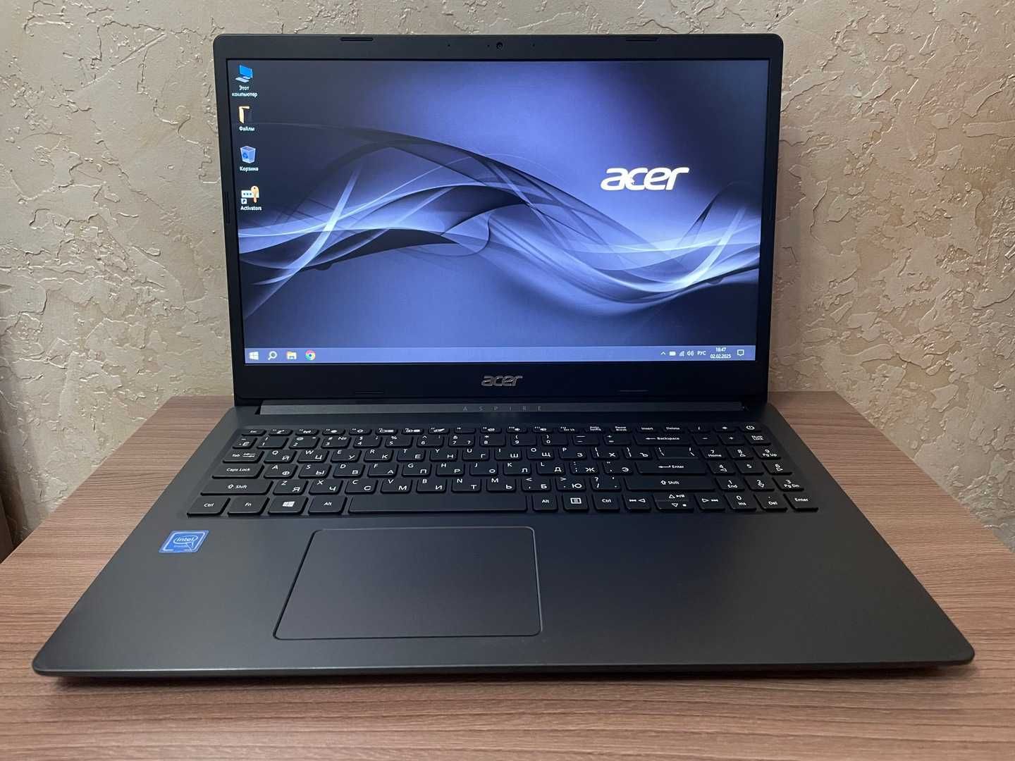 Продам Acer Aspire 3 /Celeron N4020/4Gb Ram/256Gb ssd/Uhd Graphics 60