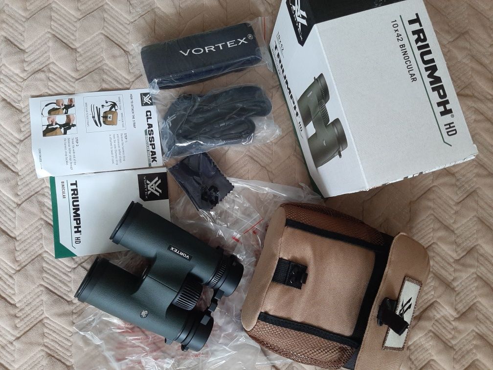 Бинокль Vortex TRIUMPH 10*42