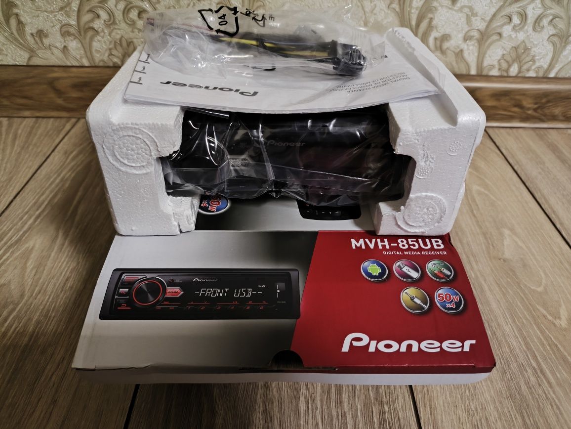 Магнитола Pioneer - 85UB 1DIN. Оригинал. Новый.