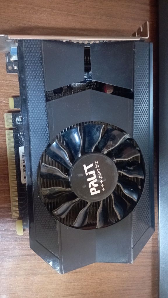 Видеокарта GTX 650Ti 1Gb DDR5