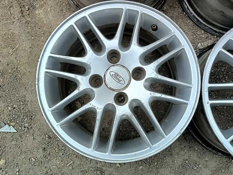 Продам оригинальные легкосплавные диски "Ronal" на Ford Focus