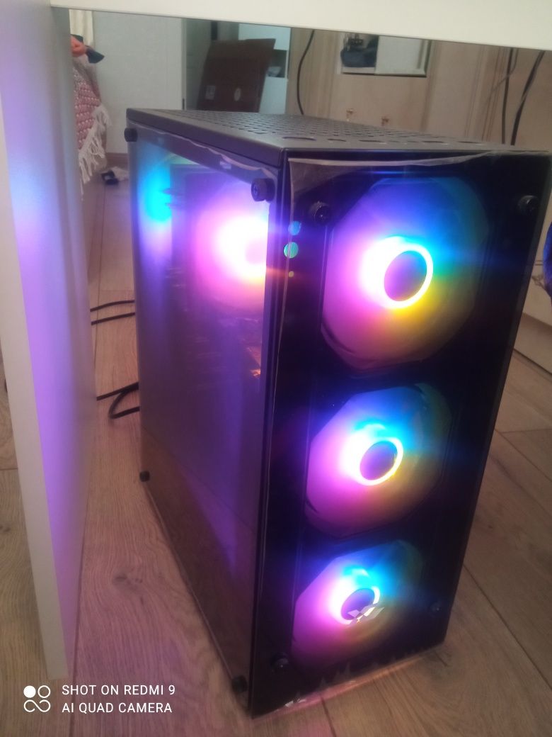 Tehnicom Xeon E5-2670 / GTX 1050 Ti 4 Гб / 32 Гб / 1000 Гб HDD+SSD 256