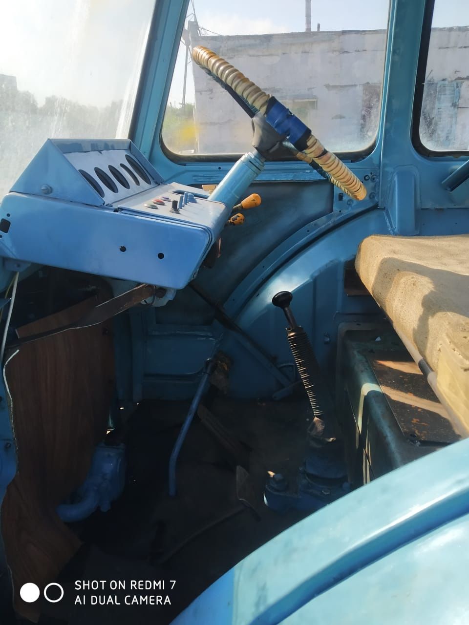 Колесный трактор МТЗ-80