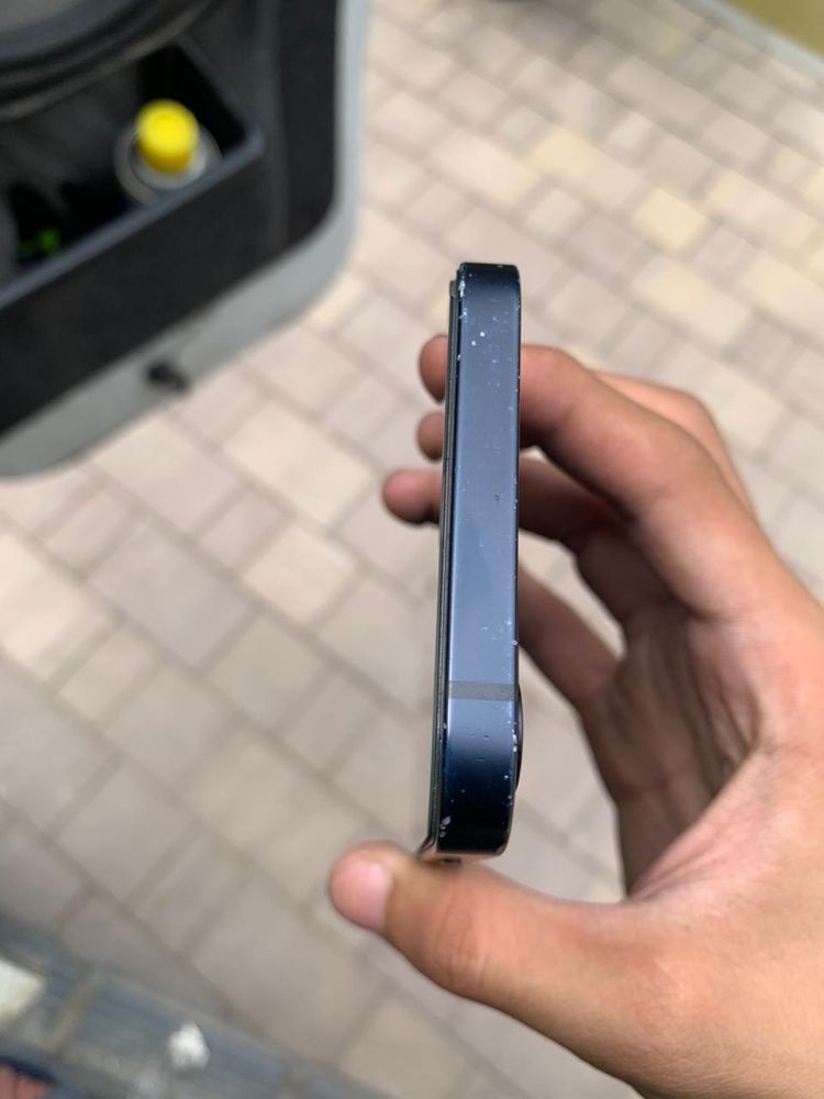 Iphone 12 В хорошем состояний
