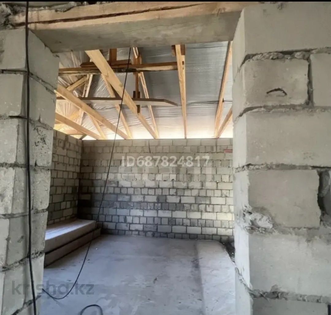 Дом  в ЗАТОБОЛОВКЕ,15 млн. Хозяин ,не агентство