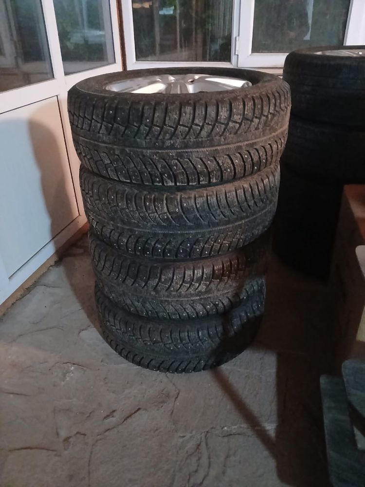 Диски с зимними шинами на субару 5*100 16
