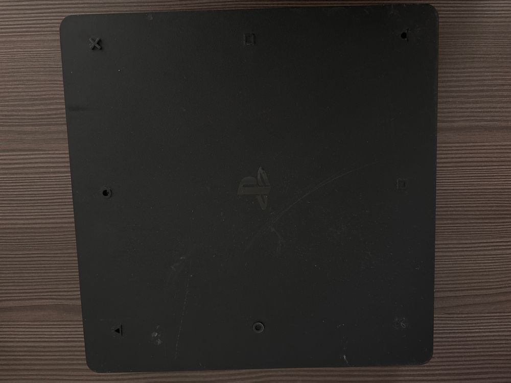 Play Station 4 Fat 1 TB