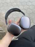 Продам airpods max оригинал