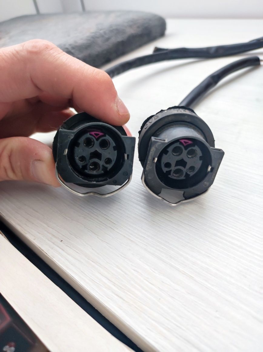 Продам фары Ауди S4