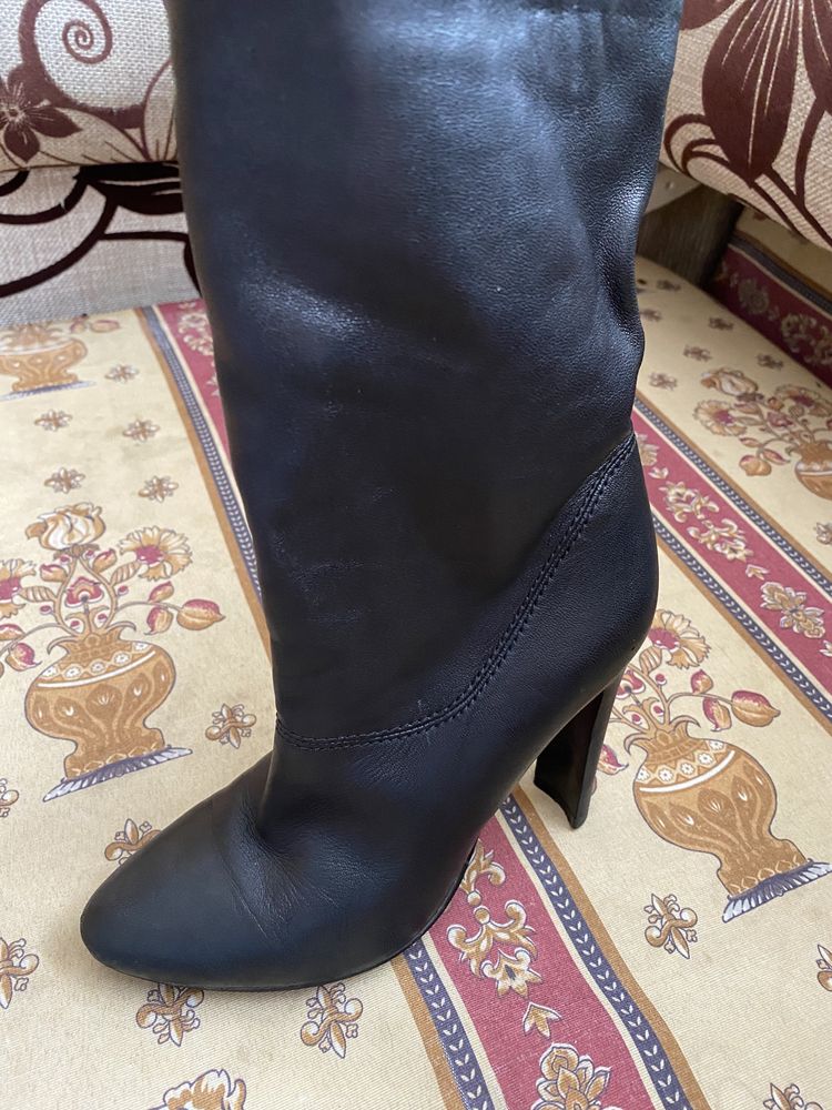 Продам б/у обувь