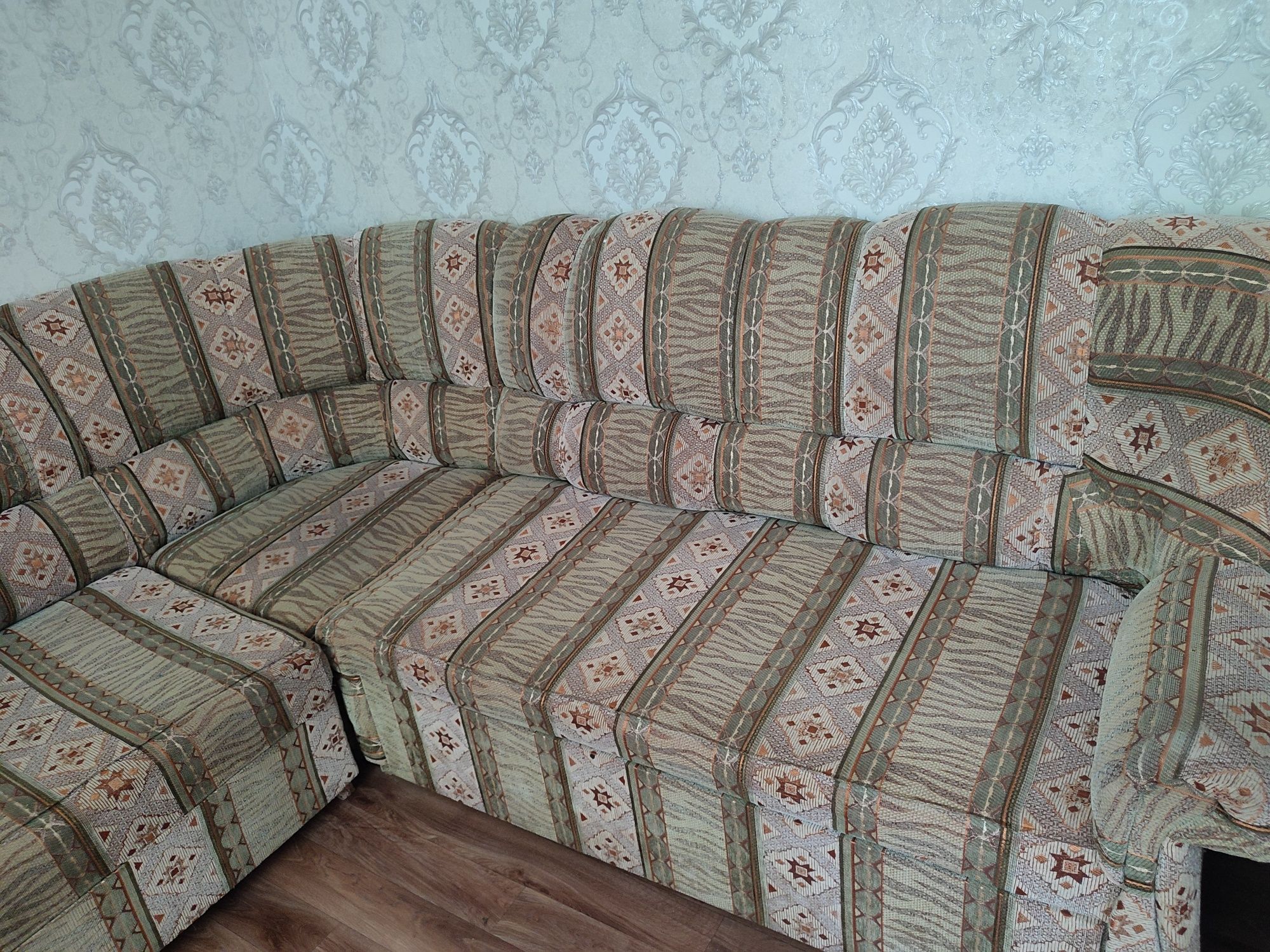 Продам мягкую мебель