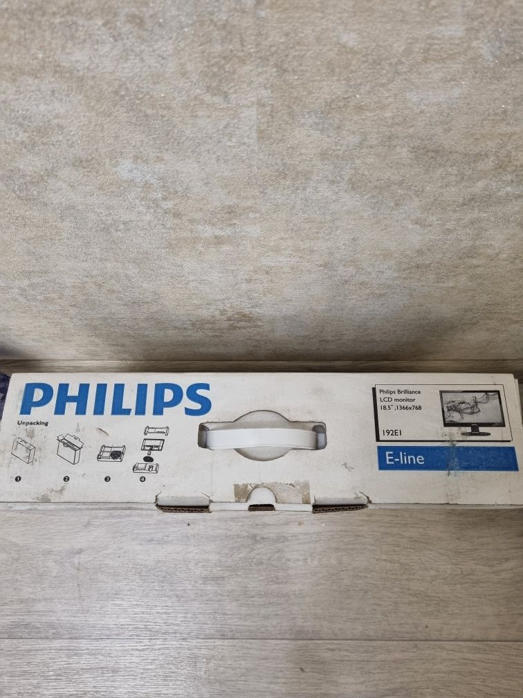 МОНИТОР 18.5" PHILIPS 192E1SB-62 черный, LCD, Wide, 1366x768, 5 ms, 17
