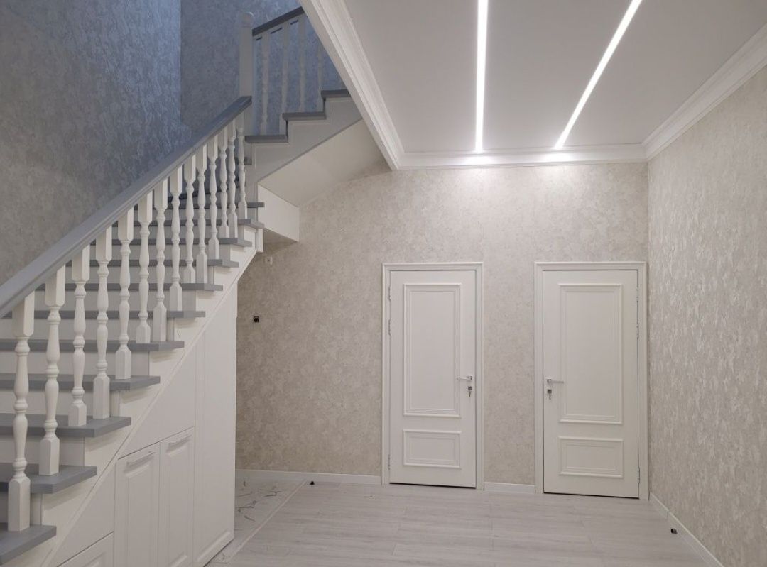 4-комн. (172 м²), Центр - Ш.Муртаза (Ленина), 3 этаж