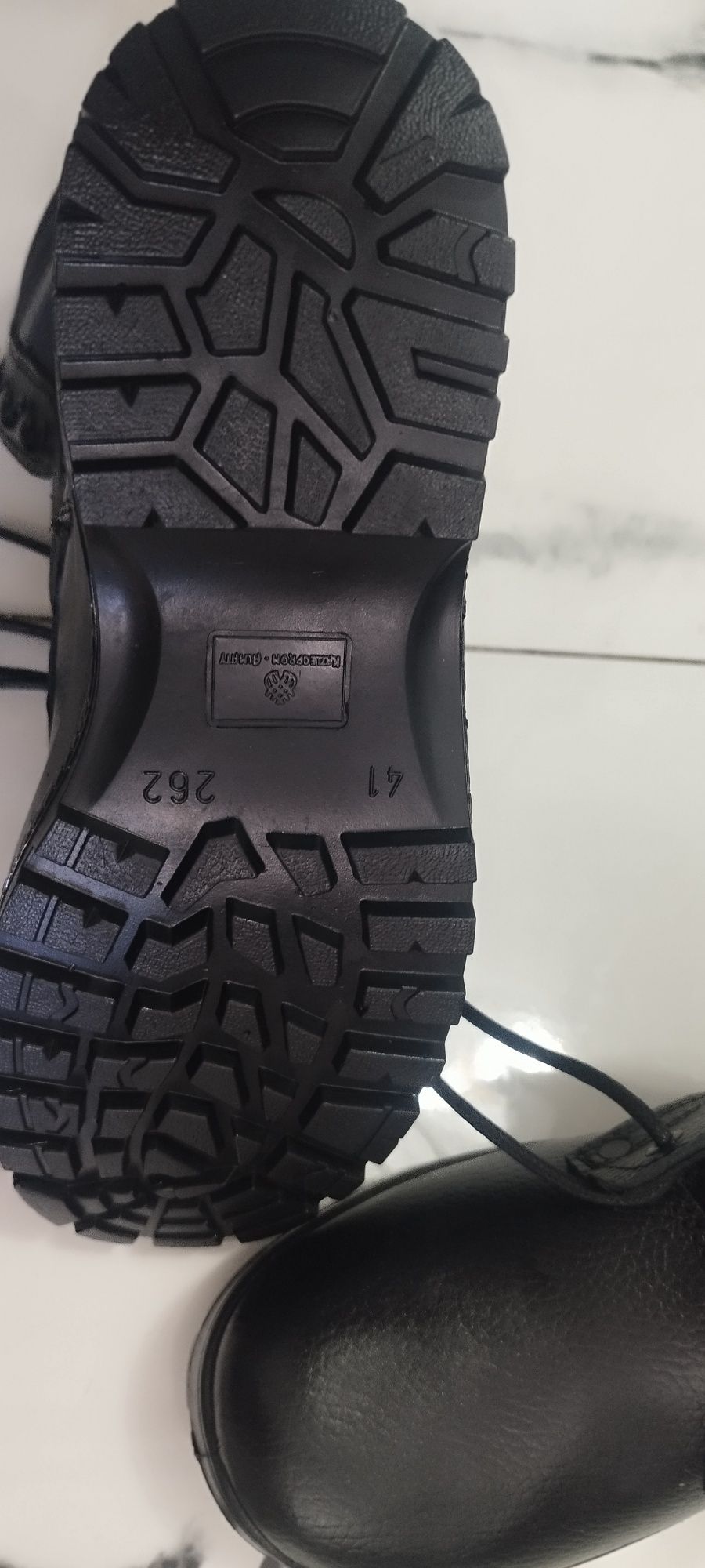 Продам берцы 41 размер