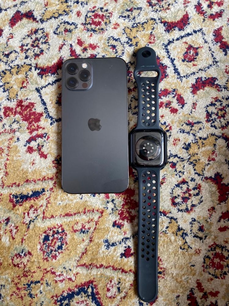 Iphone 12 Pro Apple Watch 7 series 45 mm
