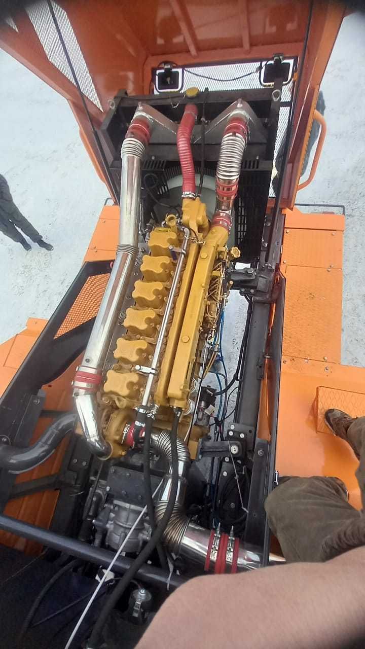 Кировец К-700А  Weichai WP12