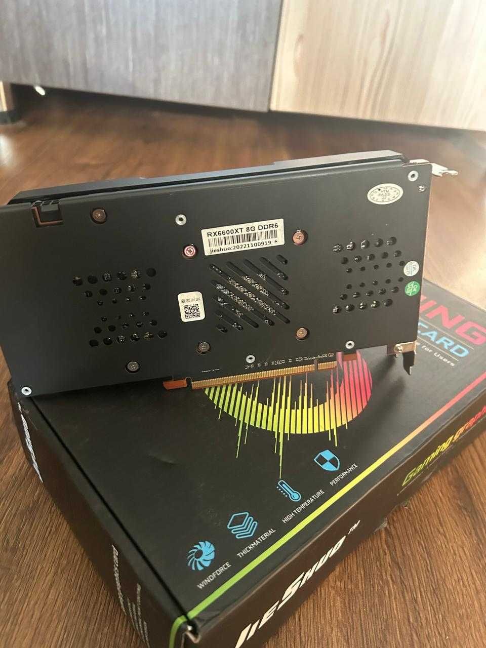 Видеокарта RX 6600 XT
