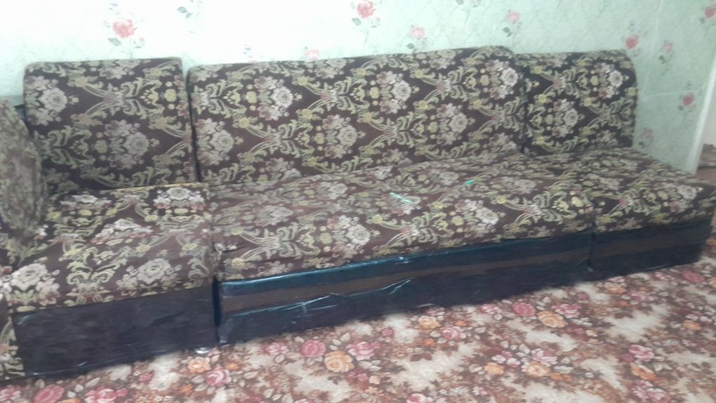 Диван и два кресло