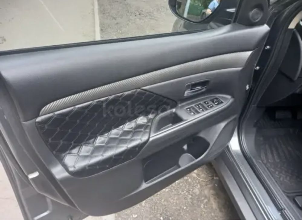 Продам Mitsubishi Outlander 2015 года