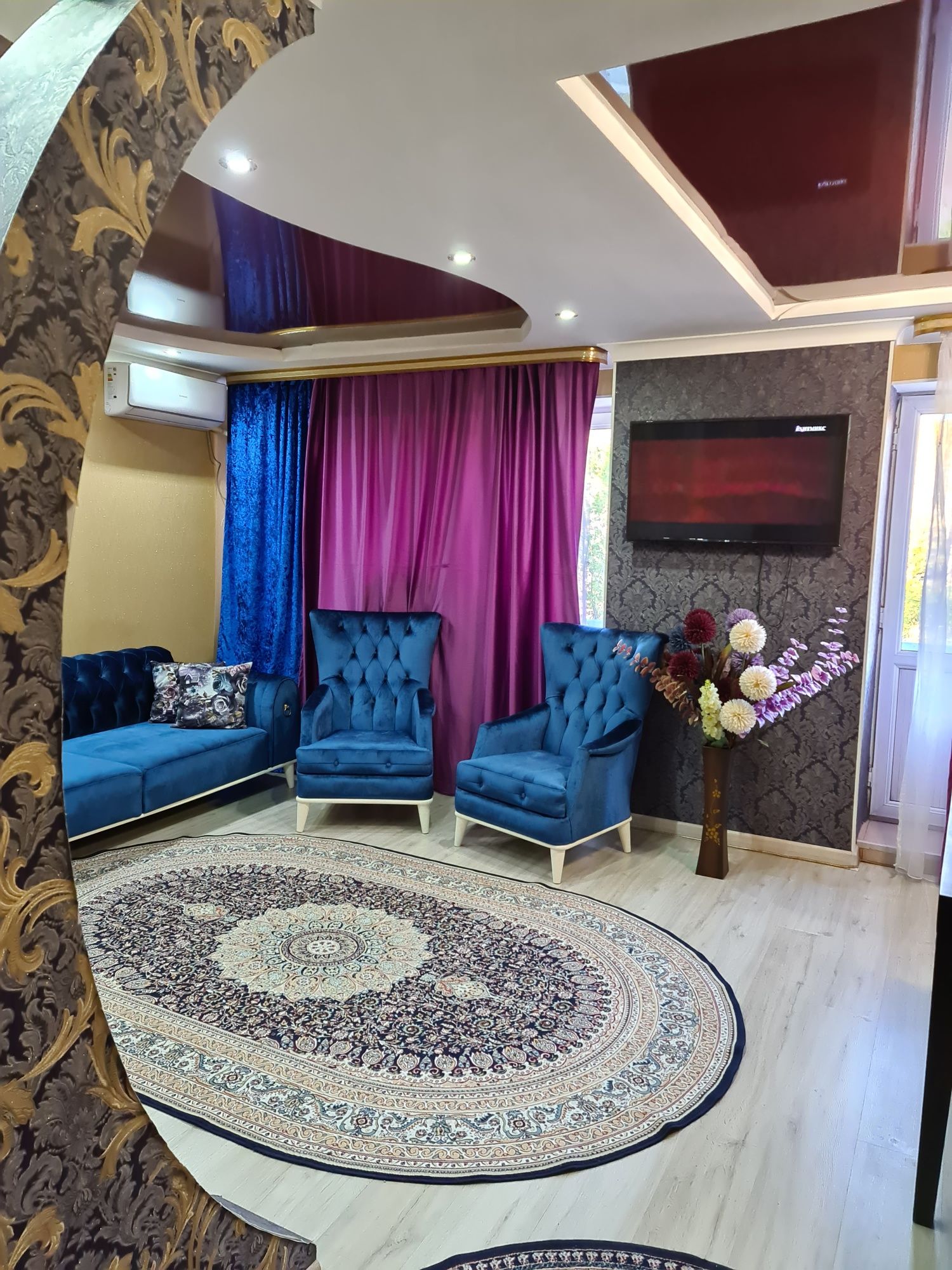 Сдам посуточно и почасовую 1 ком VIP квартиру