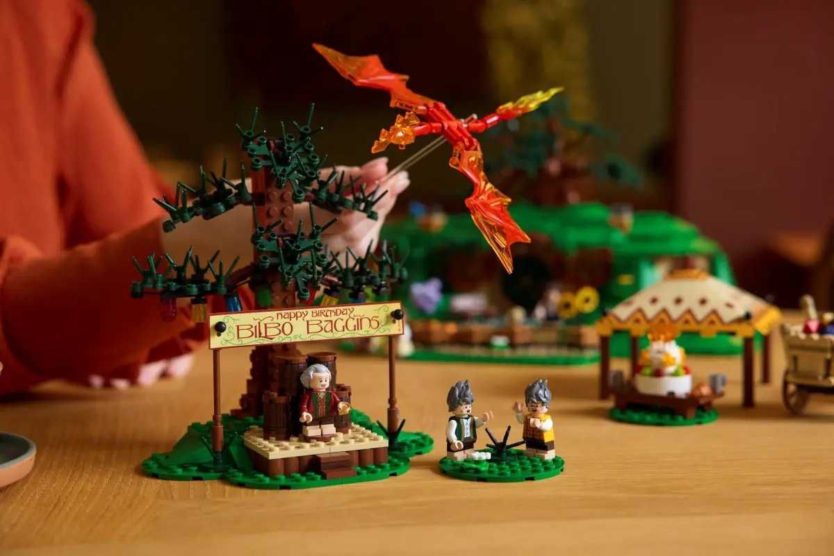 LEGO ICONS 10354: Властелин колец - Шир (LOTR - The Shire)