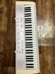 Срочно продам синтезатор Casio