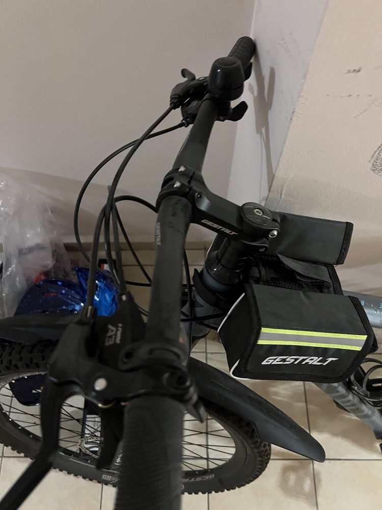 Продам велосипед. Велосипед GESTALT G700 SHARK 2025 21 дюйм черный
