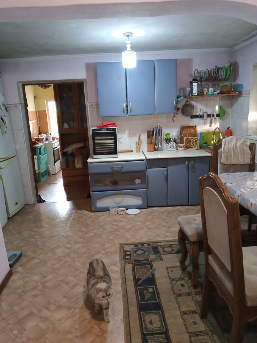 Продаётся дом четырёх комнатный по  Рыскулова
