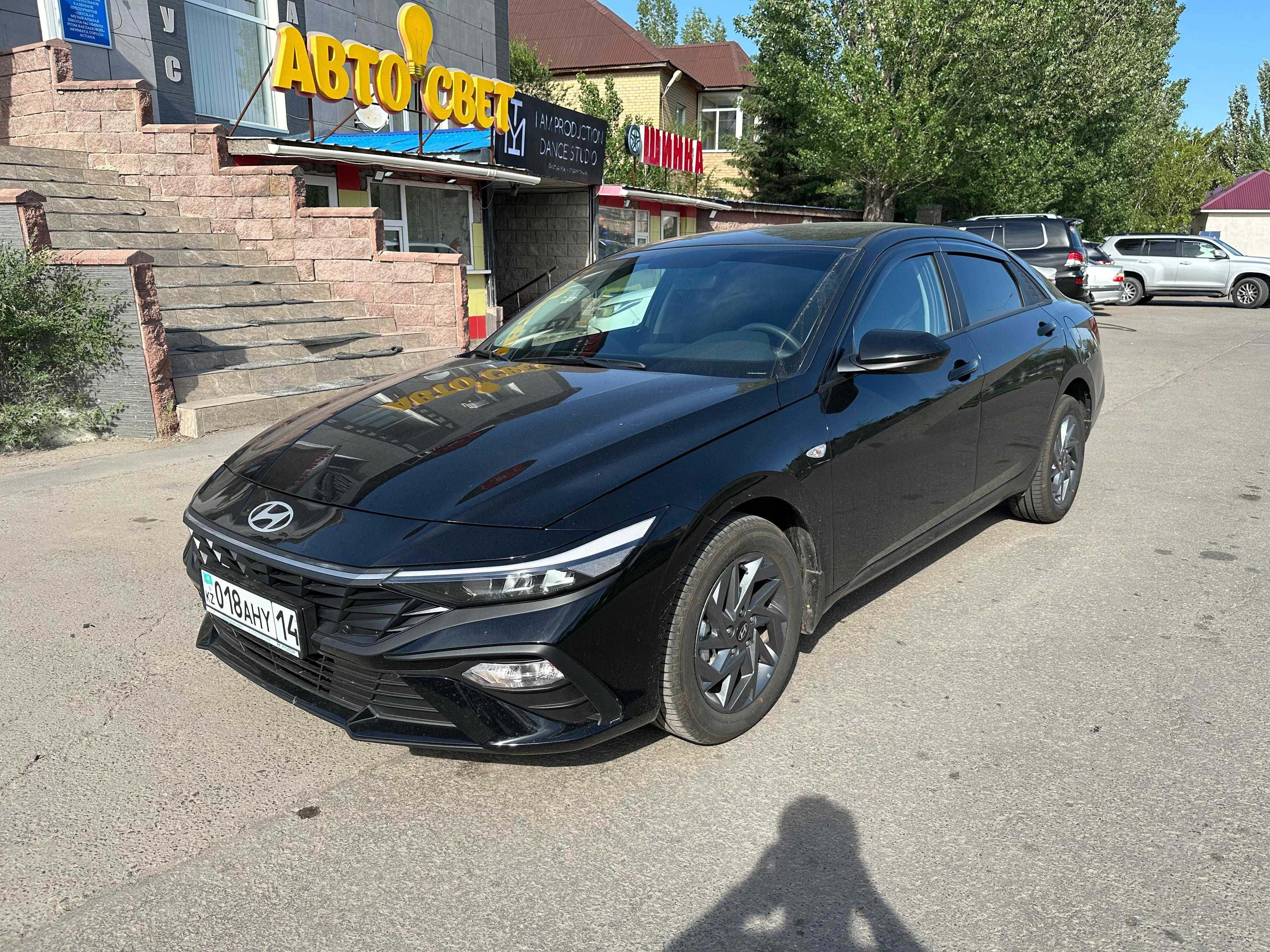 Авто в аренду под такси
