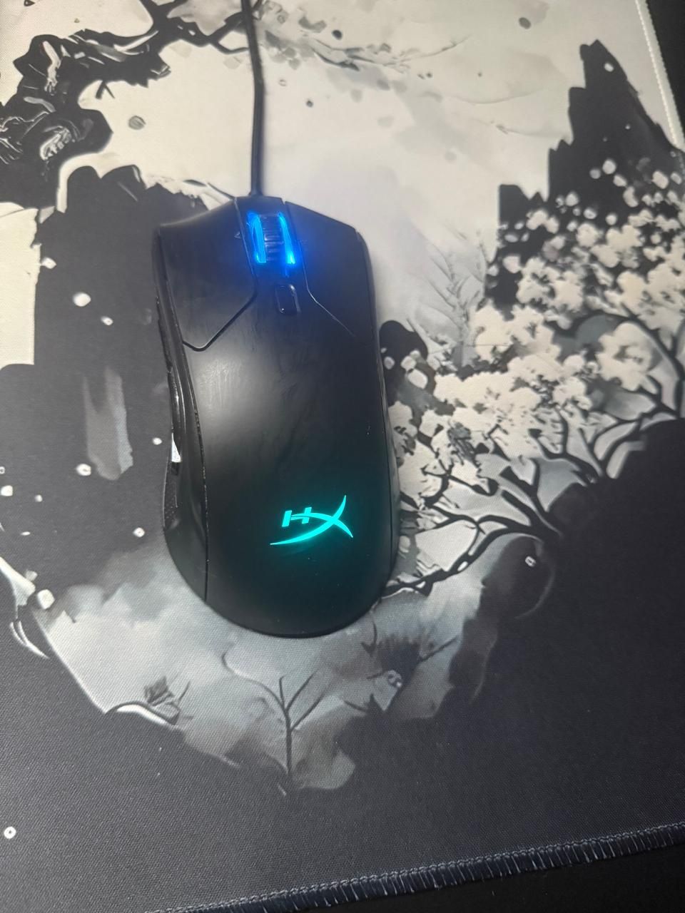 Продам комплект девайсов HyperX на компьютер клавиатура,наушники,мышь