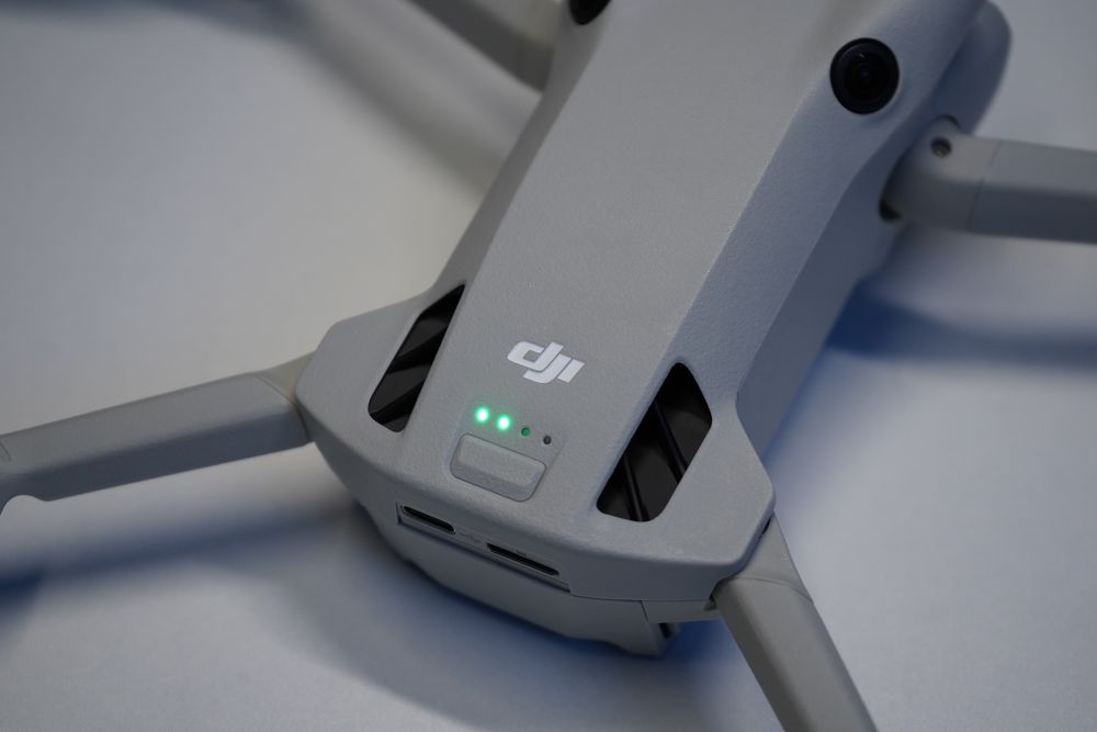 dji mini 4 pro fly more combo plus (rc 2)