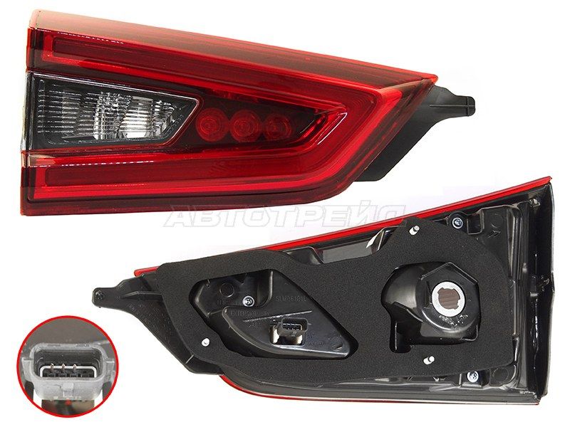 Фонарь в крышку багажника Nissan Qashqai