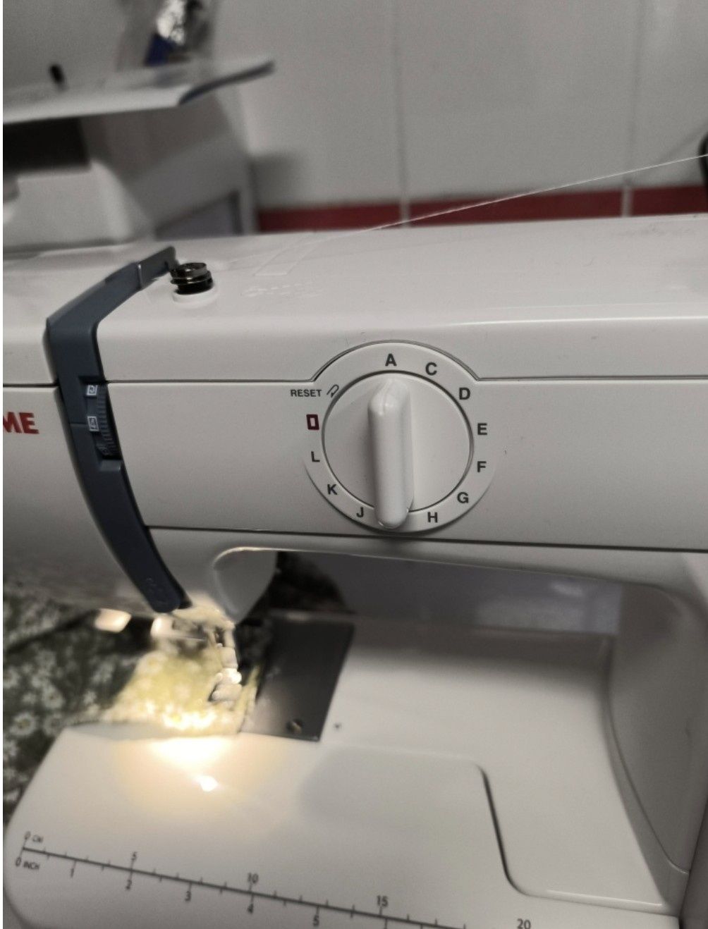 Продается швейная машина JANOME 432 S