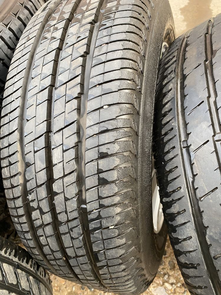 Шины Continental  215/65/16 C ,2 шт
