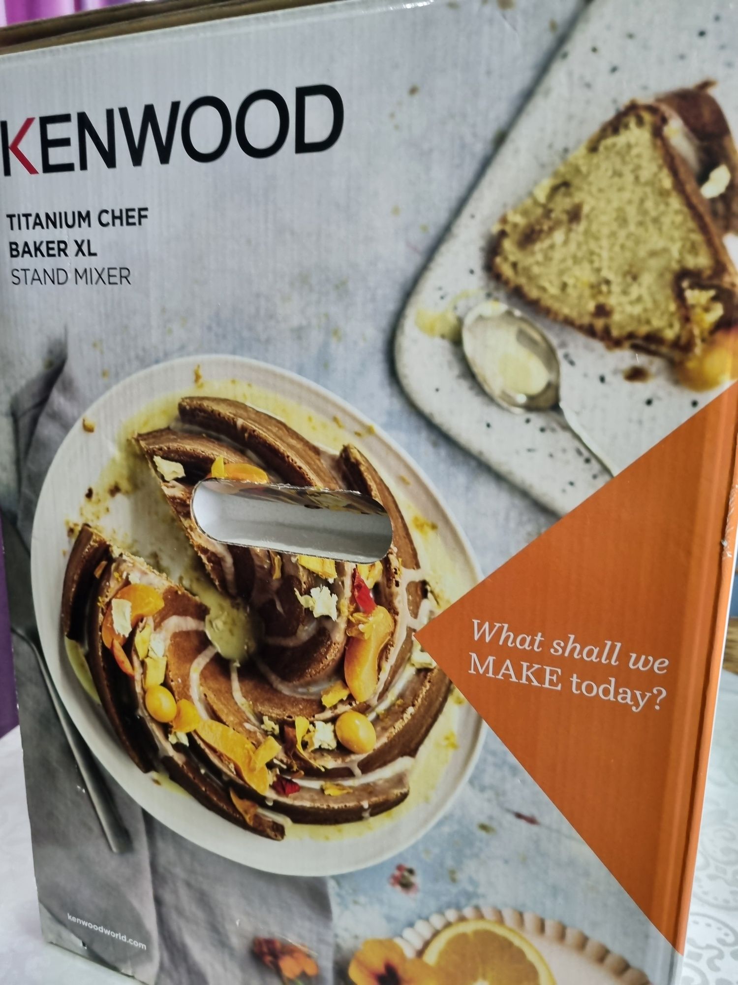 KENWOOD Titanium Chef Baker XL Stand Mixer