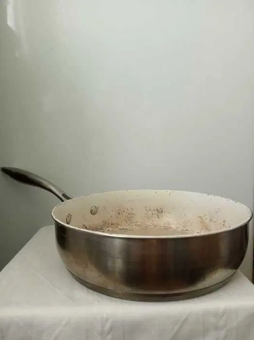 ОТДАМ ДАРОМ сковородку стальную, глубокую 7×26см, BEGHOFF,Германия бу