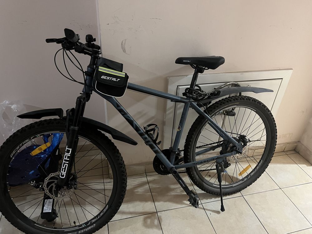 Продам велосипед. Велосипед GESTALT G700 SHARK 2025 21 дюйм черный