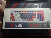 Продам механическую клавиатуры Bloody s98 sports navy.