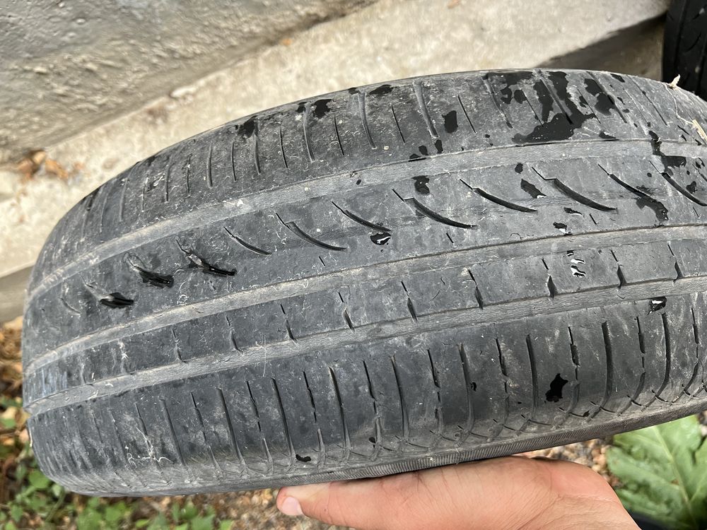 Продам автошины 2500 каждая