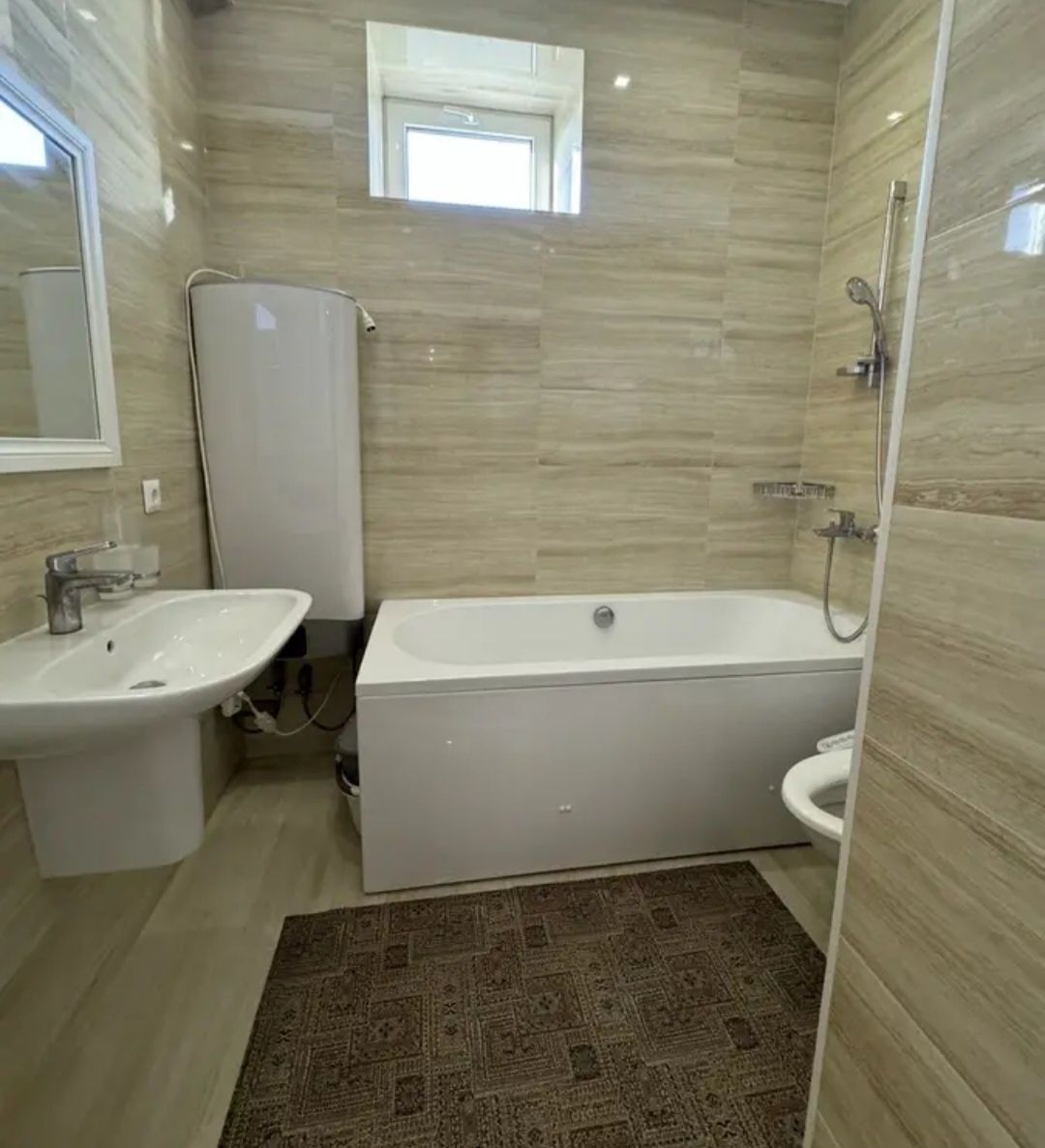 продам 4-х 170кв. гарышкер 5-этаж из 7