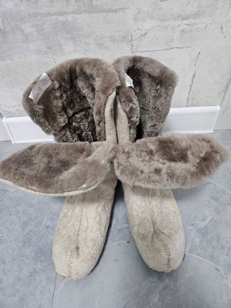 Продам новые берцы зимние