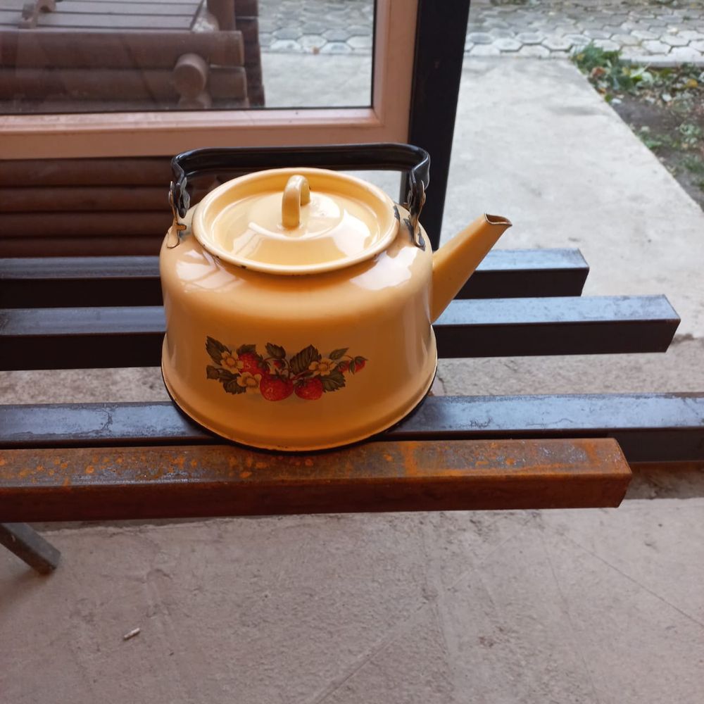 Продам сковородки и каструли