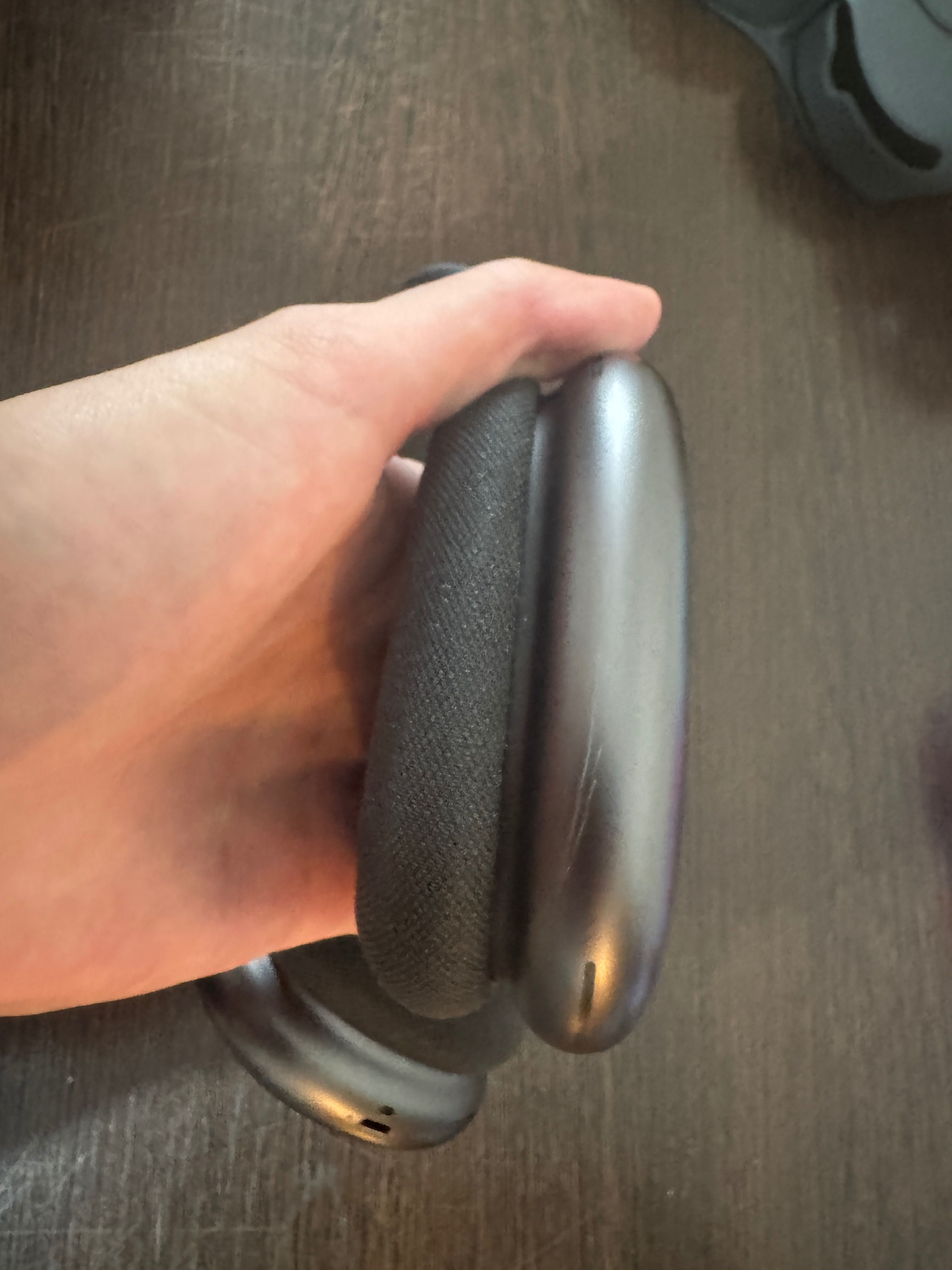 Air pods max original