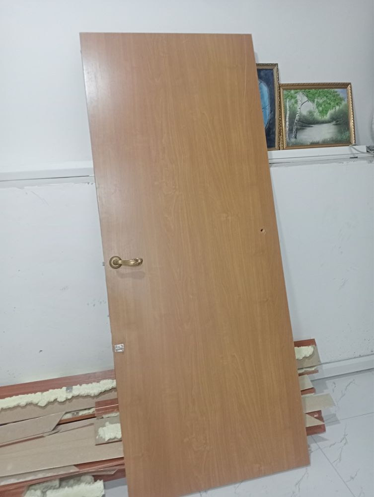 Продам двери межкомнаттные