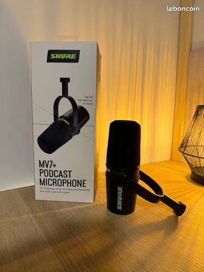 Динамический Микрофон для подкаст и др Shure MV7+