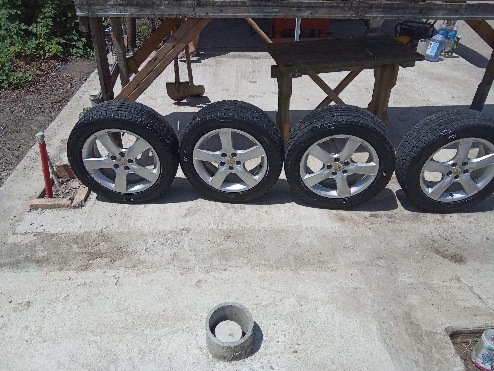 Диски Subaru 17*225 с зимней резиной