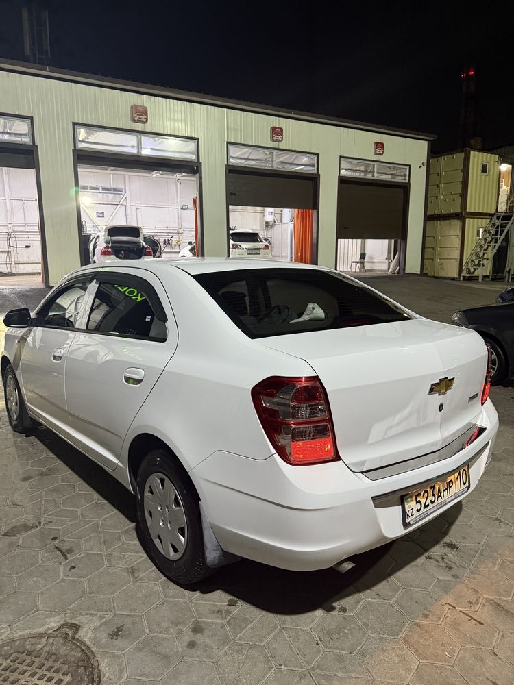 Chevrolet cobalt 2021 МКПП