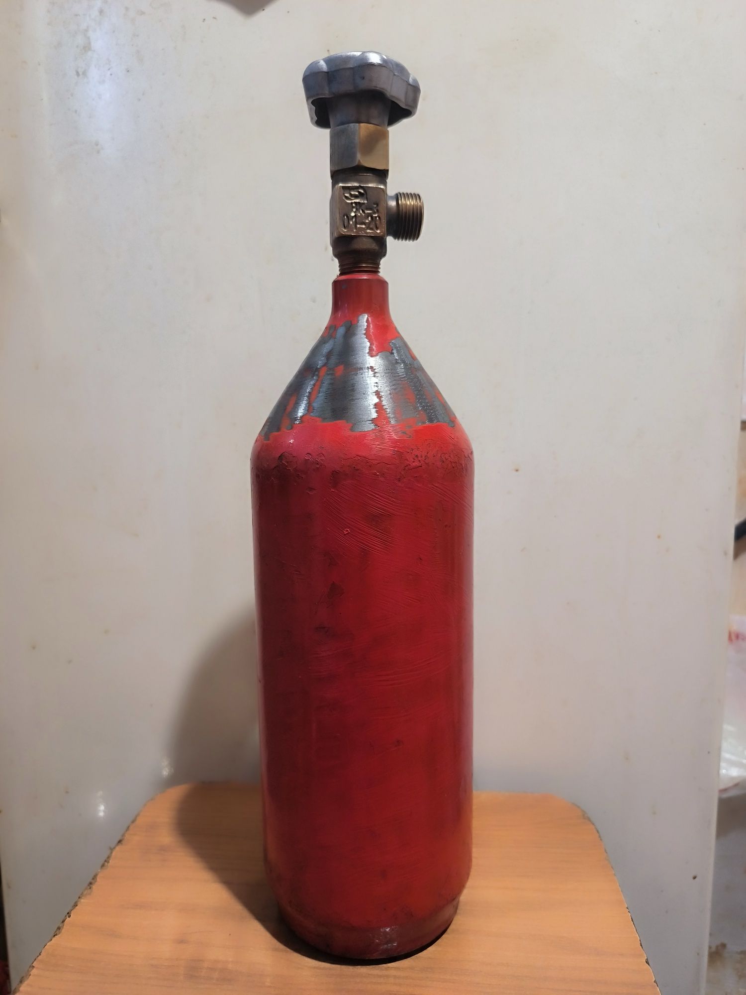 Баллон для углекислого газа, углекислоты.
